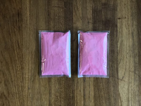 pink-color-powder-packets