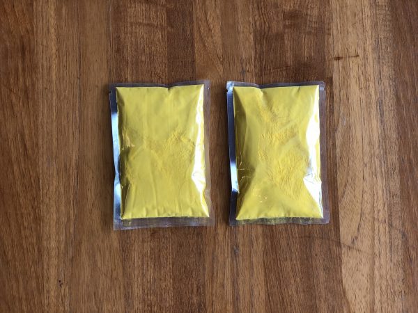 yellow-color-powder-packets