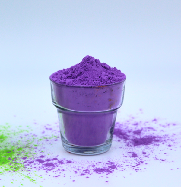 pre-filled purple color powder squeeze bottles