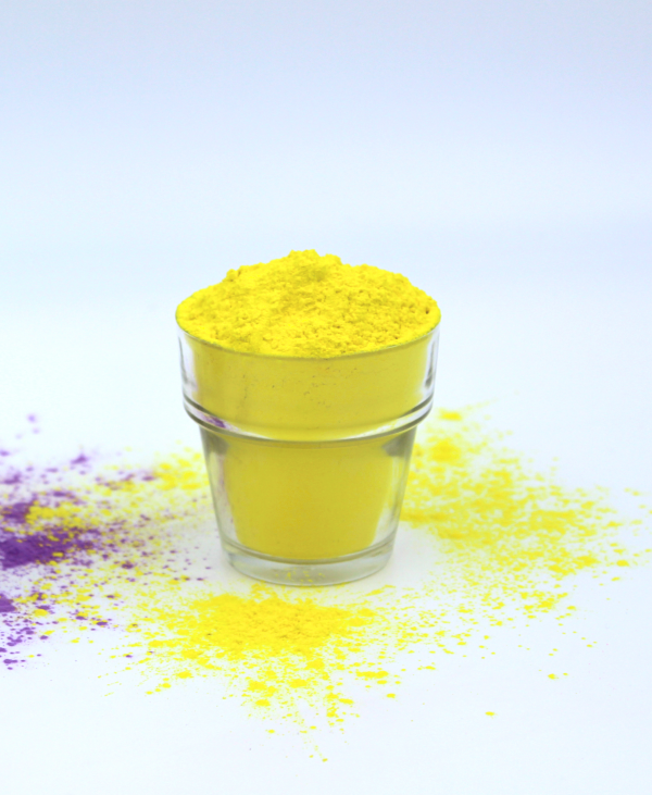 pre-filled yellow color powder squeeze bottles